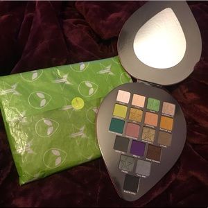 Jeffree Star DISCONTINUED Alien Palette Brand New!